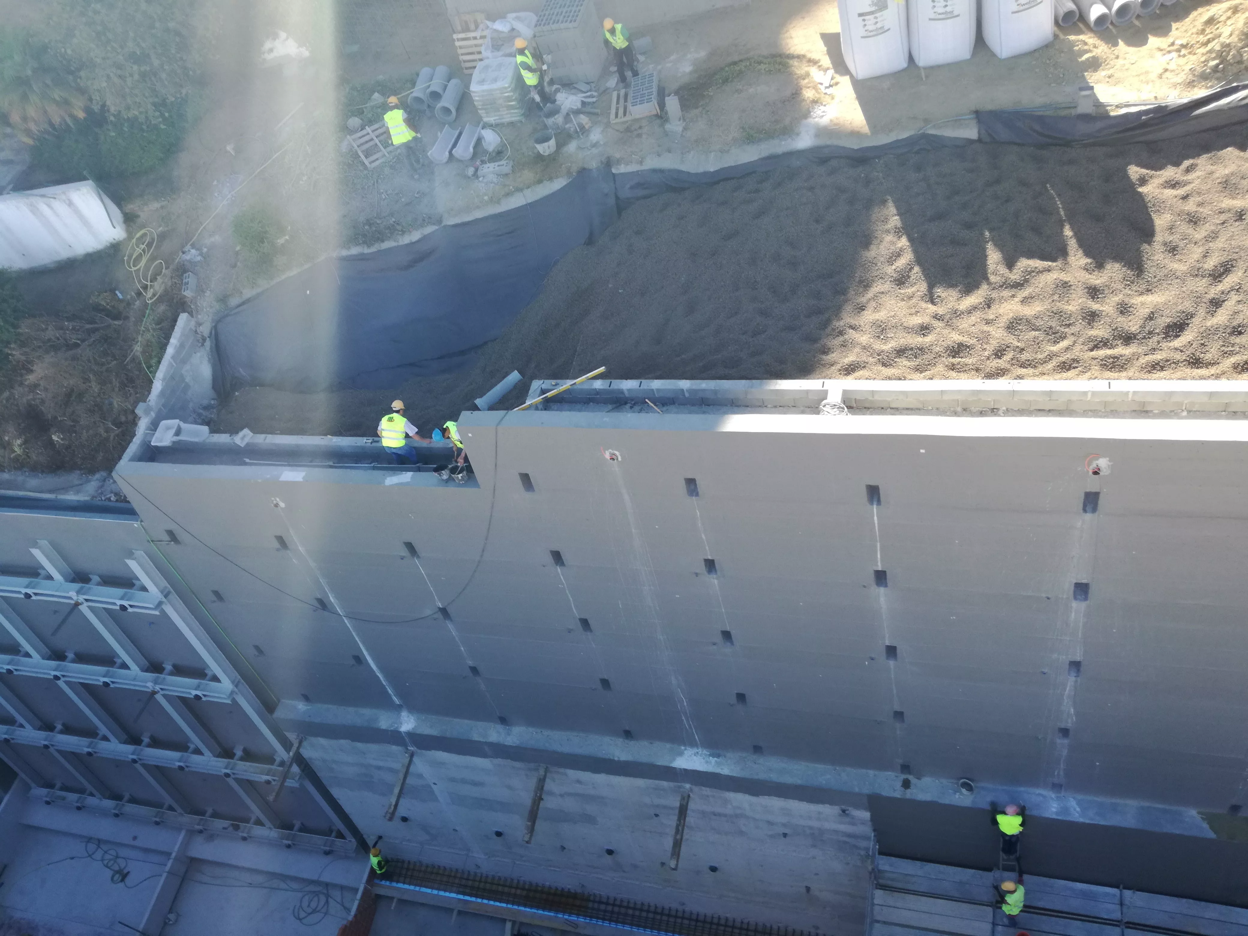 Estabilização de muro de contenção colapsado em Lisboa