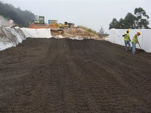 Reparação de talude na A8