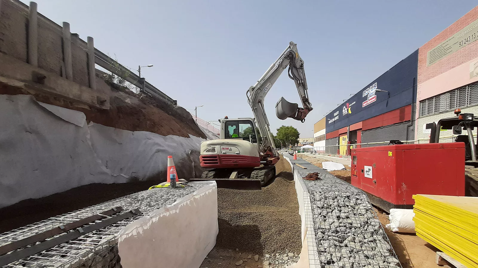 ponte C Santander em Barcelona, aplicacão da argila expandida Leca